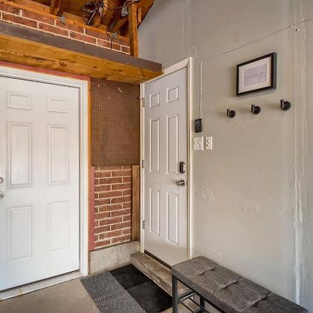 Adorable 2-Bedroom Modern Basement Ντένβερ Εξωτερικό φωτογραφία
